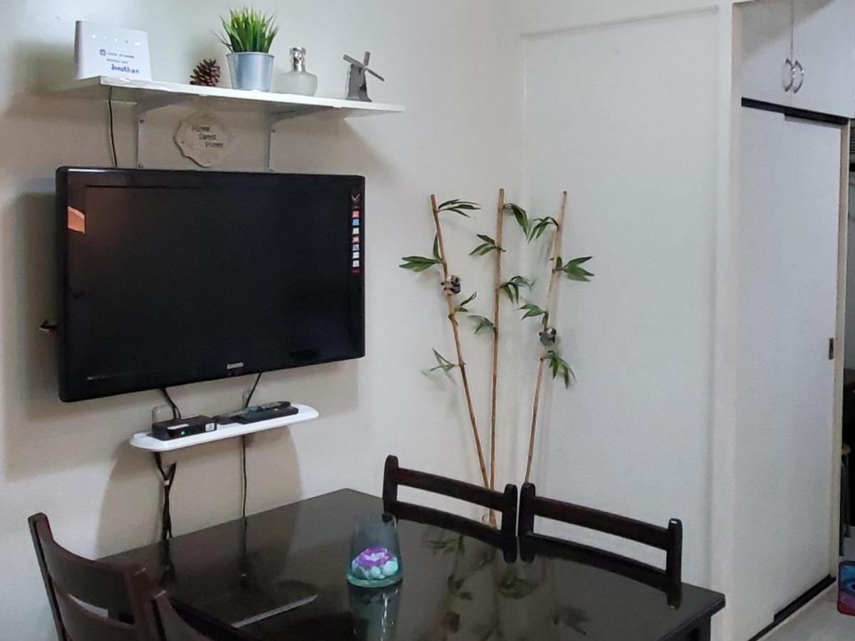 Jen'S Paranaque City Apartment Manila Bagian luar foto